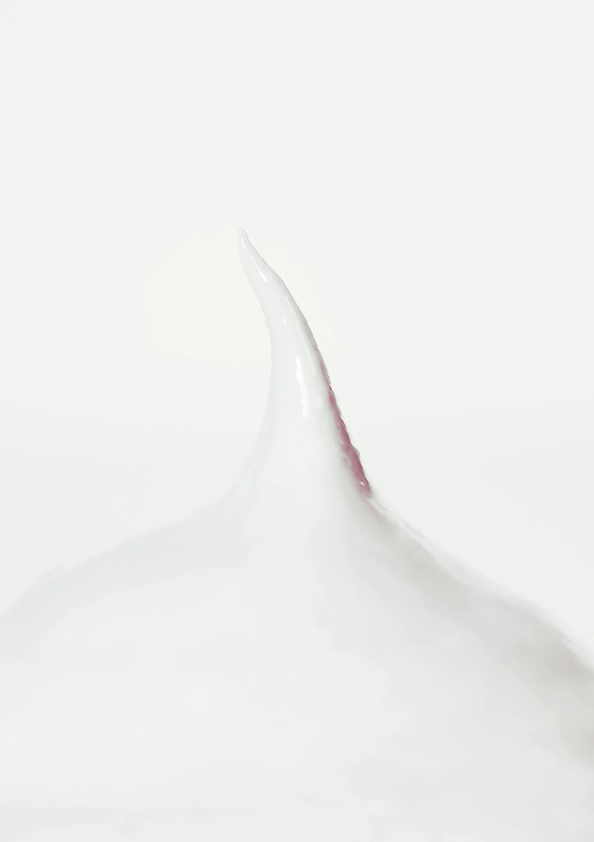 Triple Whitening Fluoride Toothpaste - Image 6